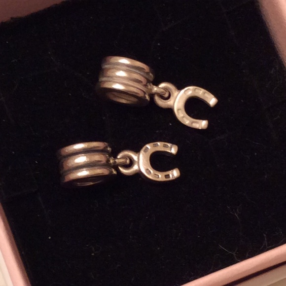 Two Pandora Retired horseshoe charms - Picture 3 of 3